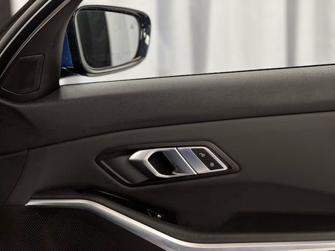 Used 2019 BMW 330i xDrive Sedan w/ M Sport Package image 38