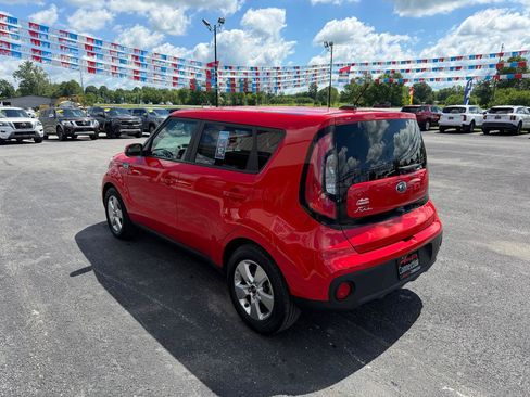 Used 2019 Kia Soul FWD image 7