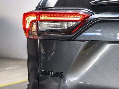 Used 2023 Toyota RAV4 XLE Premium FWD image 12