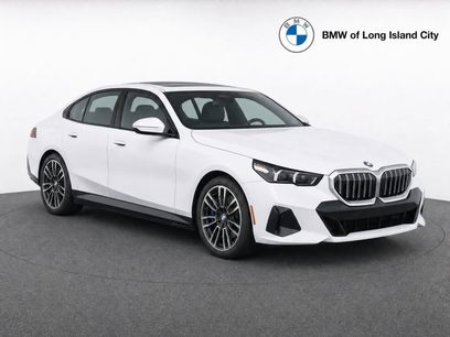New 2026 BMW 530i xDrive w/ M Sport Package