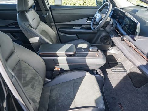 Used 2024 Nissan Ariya ENGAGE+ e-4ORCE image 15