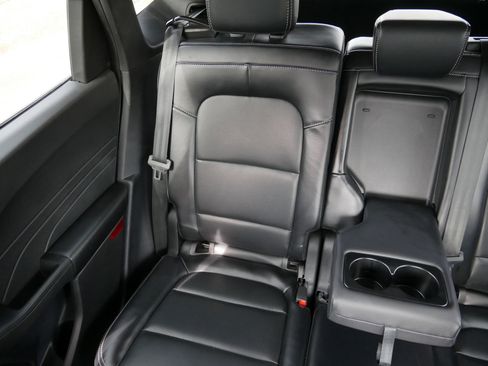 Used 2024 Ford Escape Platinum image 12