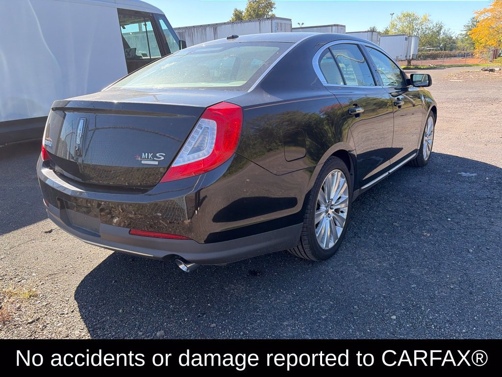 Used 2013 Lincoln MKS AWD image 3