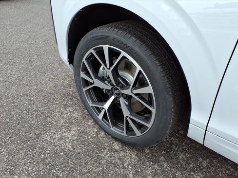 New 2026 Audi Q3 quattro 2.0T image 9