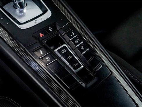 Used 2019 Porsche 911 Carrera 4S AWD/4WD image 42