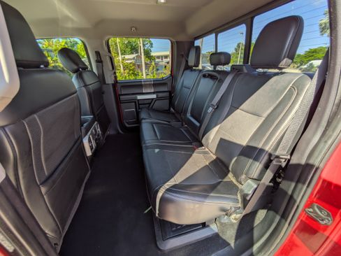 Used 2019 Ford F250 Lariat w/ Chrome Package AWD/4WD image 14
