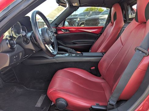 Used 2017 MAZDA MX-5 Miata RF Club w/ Appearance Package RWD image 25
