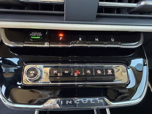 New 2026 Lincoln Corsair Reserve image 28