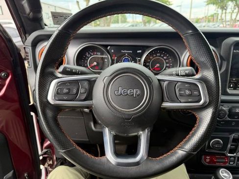 Used 2022 Jeep Gladiator Mojave w/ LED Lighting Group AWD/4WD image 6