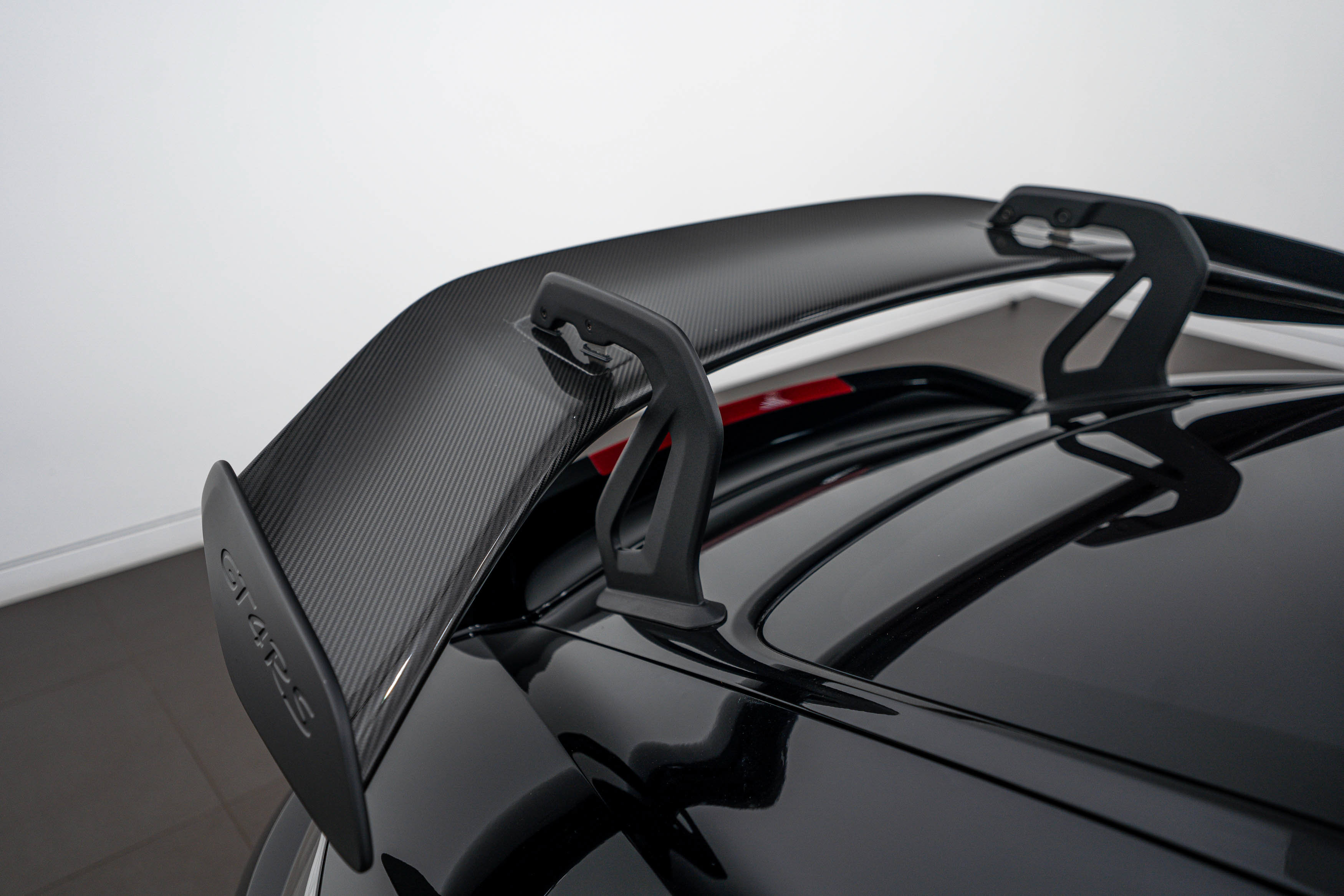 Certified 2023 Porsche 718 Cayman GT4 RS RWD image 15