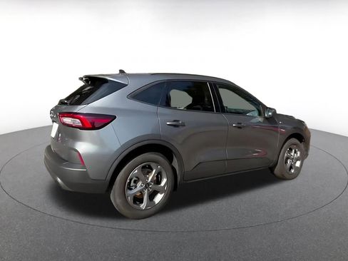 Used 2025 Ford Escape ST-Line image 15