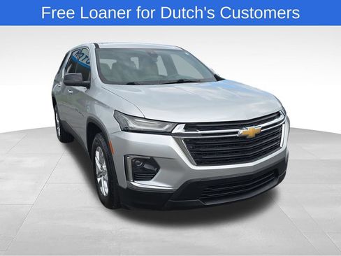 Used 2022 Chevrolet Traverse LS AWD/4WD image 8