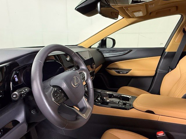 Used 2025 Lexus NX 350 AWD w/ Accessory Package (2T) image 18