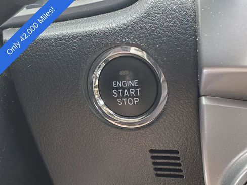 Used 2019 Toyota 4Runner 4WD image 28