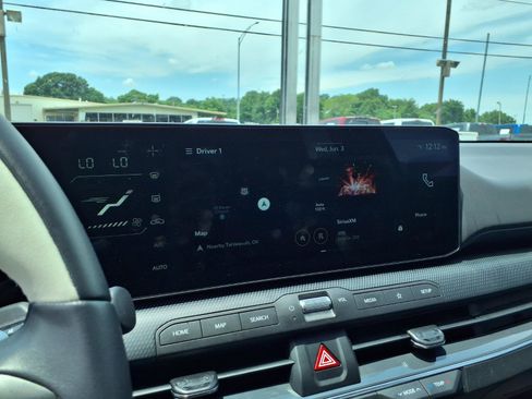 Used 2025 Kia K4 GT-Line w/ GT-Line Sunroof Package FWD image 4