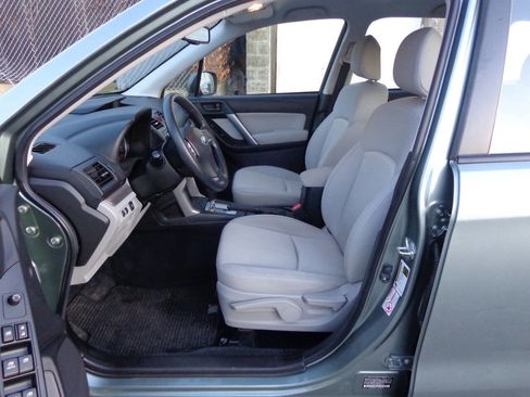 Used 2014 Subaru Forester 2.5i image 9
