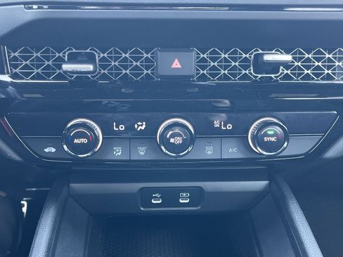 Used 2023 Honda Accord Sport image 7