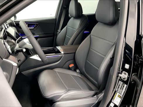 New 2026 Mercedes-Benz GLC 300 4MATIC image 9