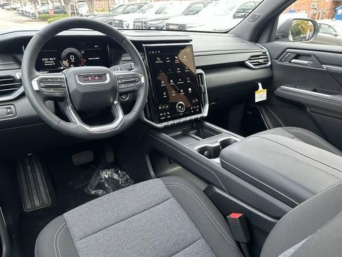 New 2026 GMC Acadia Elevation image 13