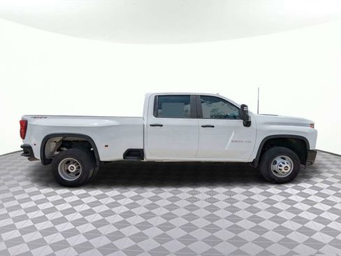 Used 2021 Chevrolet Silverado 3500 W/T w/ WT Fleet Convenience Package AWD/4WD image 2