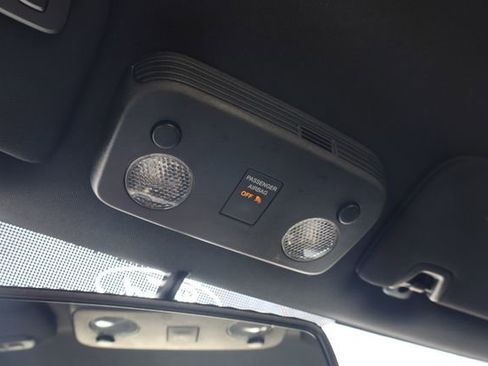 Used 2020 Ford Mustang Premium image 23