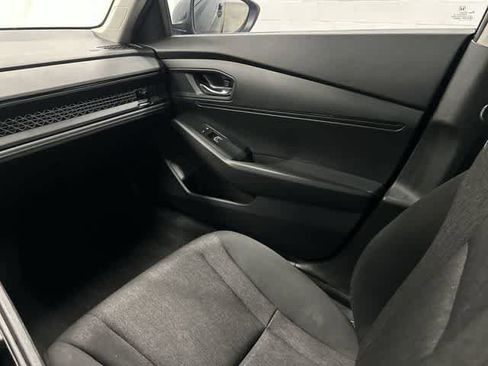 Certified 2023 Honda Accord LX image 13