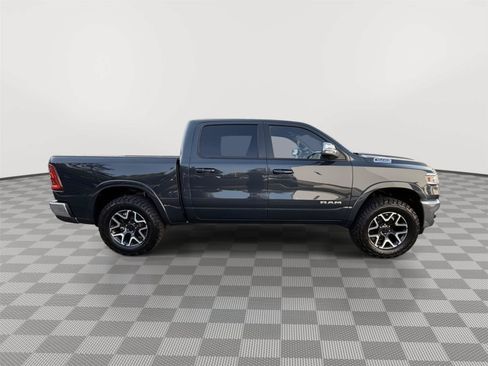 Used 2025 RAM 1500 Laramie AWD/4WD image 7