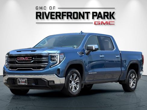 Used 2024 GMC Sierra 1500 SLT image 7