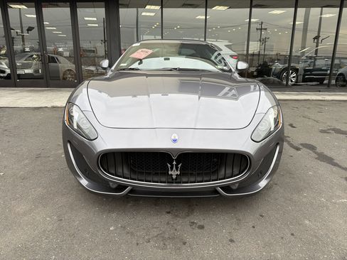Used 2016 Maserati GranTurismo MC image 2