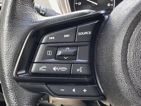 Used 2025 Subaru Outback Onyx Edition XT AWD/4WD image 40