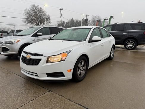 Used 2014 Chevrolet Cruze LT image 3