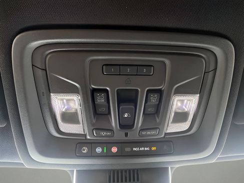 Used 2024 GMC Sierra 1500 AT4 w/ Technology Package image 35