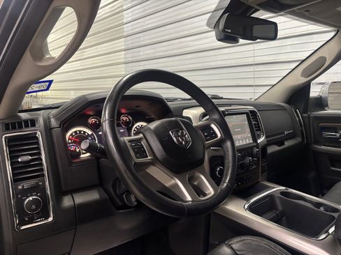 Used 2017 RAM 3500 Laramie image 13