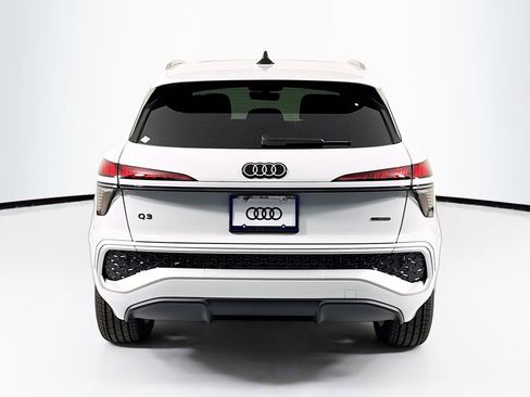 New 2026 Audi Q3 quattro 2.0T image 6