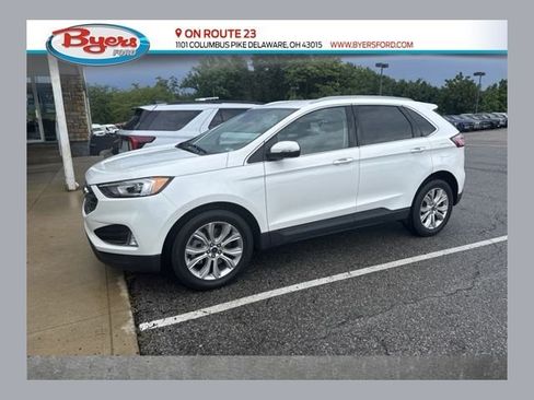 Used 2022 Ford Edge Titanium w/ Class II Trailer Tow Package AWD/4WD image 1