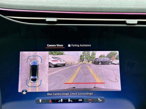 Used 2022 Mercedes-Benz EQS 580 4MATIC Sedan image 14