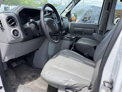 Used 2012 Ford E-350 and Econoline 350 XL w/ PWR Windows & Locks Group RWD image 10