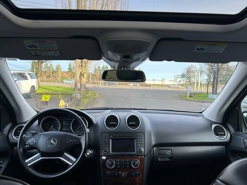 Used 2010 Mercedes-Benz ML 350 BlueTEC 4MATIC image 18
