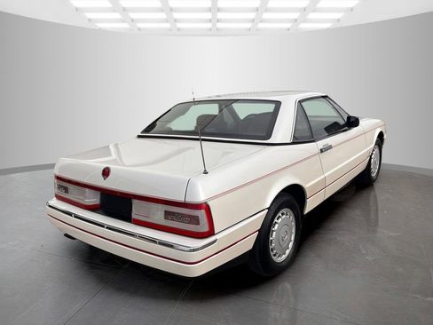 Used 1987 Cadillac Allante image 3