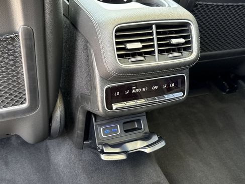New 2026 Mercedes-Benz GLS 450 4MATIC image 15