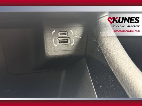 Used 2025 Jeep Compass Limited AWD/4WD image 34