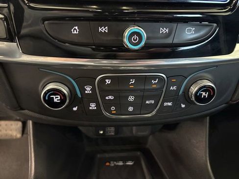 Used 2023 Chevrolet Traverse RS w/ LPO, Cargo Package AWD/4WD image 31
