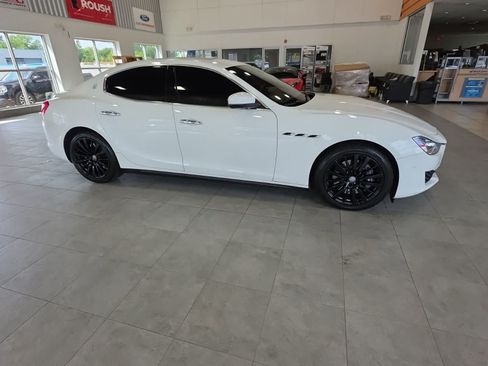 Used 2018 Maserati Ghibli S Q4 AWD/4WD image 6