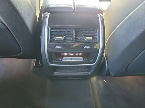 Used 2023 BMW X5 sDrive40i w/ M Sport Package RWD image 12