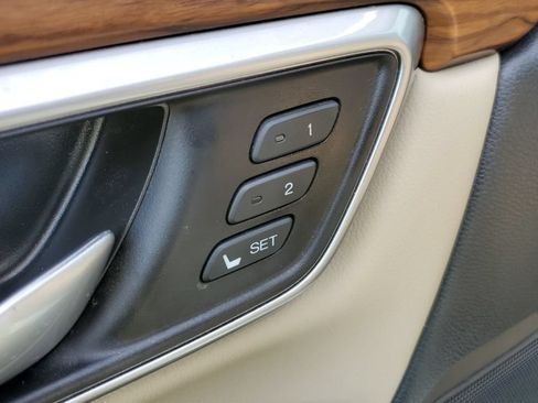 Used 2020 Honda CR-V EX-L image 6