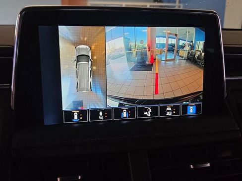 Used 2024 Chevrolet Tahoe LT w/ Luxury Package image 17