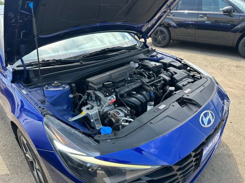 Used 2023 Hyundai Elantra SEL w/ Convenience Package FWD image 34