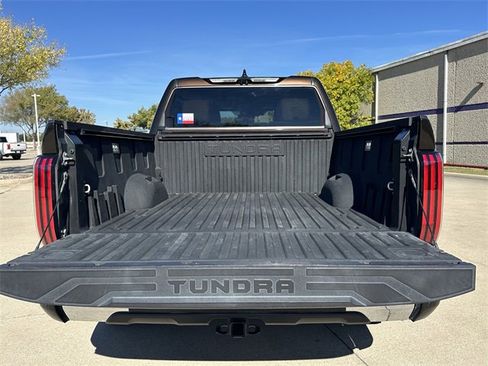 Used 2023 Toyota Tundra 1794 Edition image 32