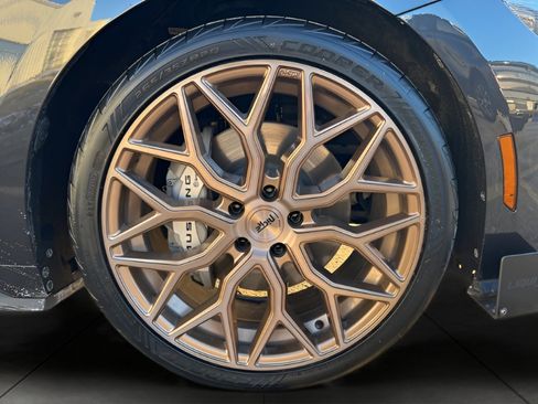 Used 2024 Ford Mustang GT Premium image 31