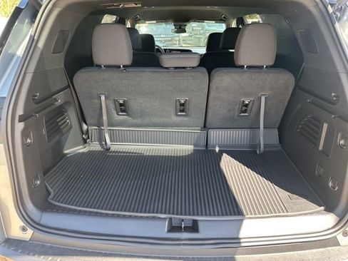 New 2026 Chevrolet Traverse LT image 12